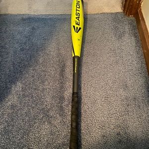 Easton bat